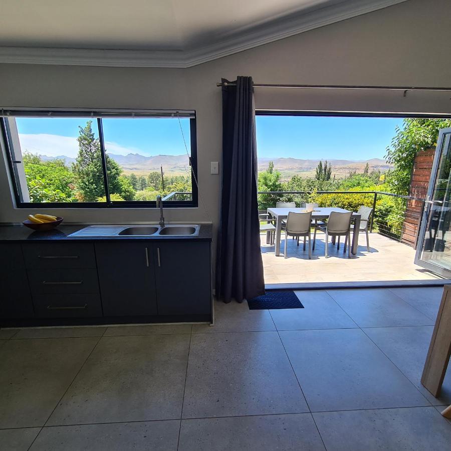 Clarens Escape Apartment Exterior foto